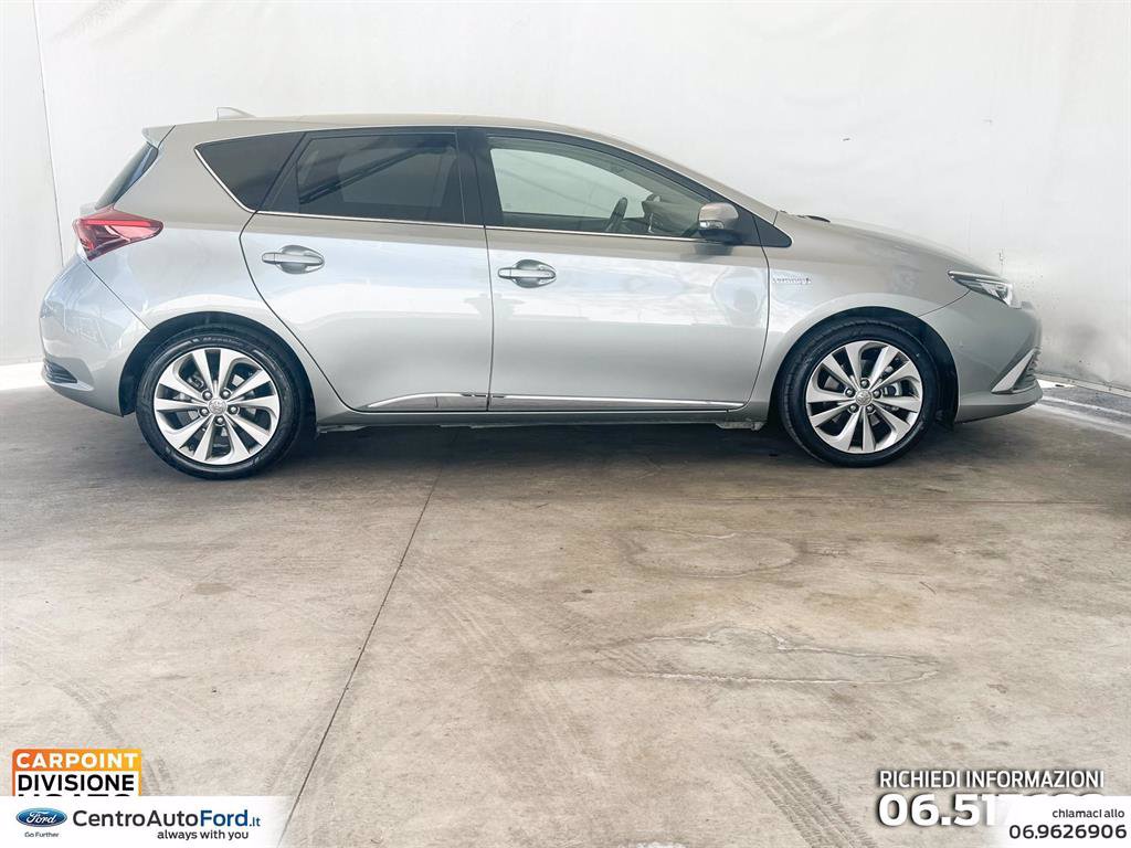 TOYOTA Auris 1.2t lounge cvt