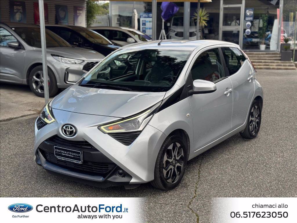 TOYOTA Aygo Connect 1.0 VVT-i 72 CV 5 porte x-play MMT