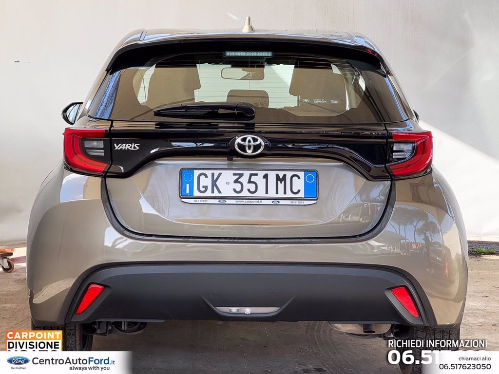 TOYOTA Yaris 1.0 trend